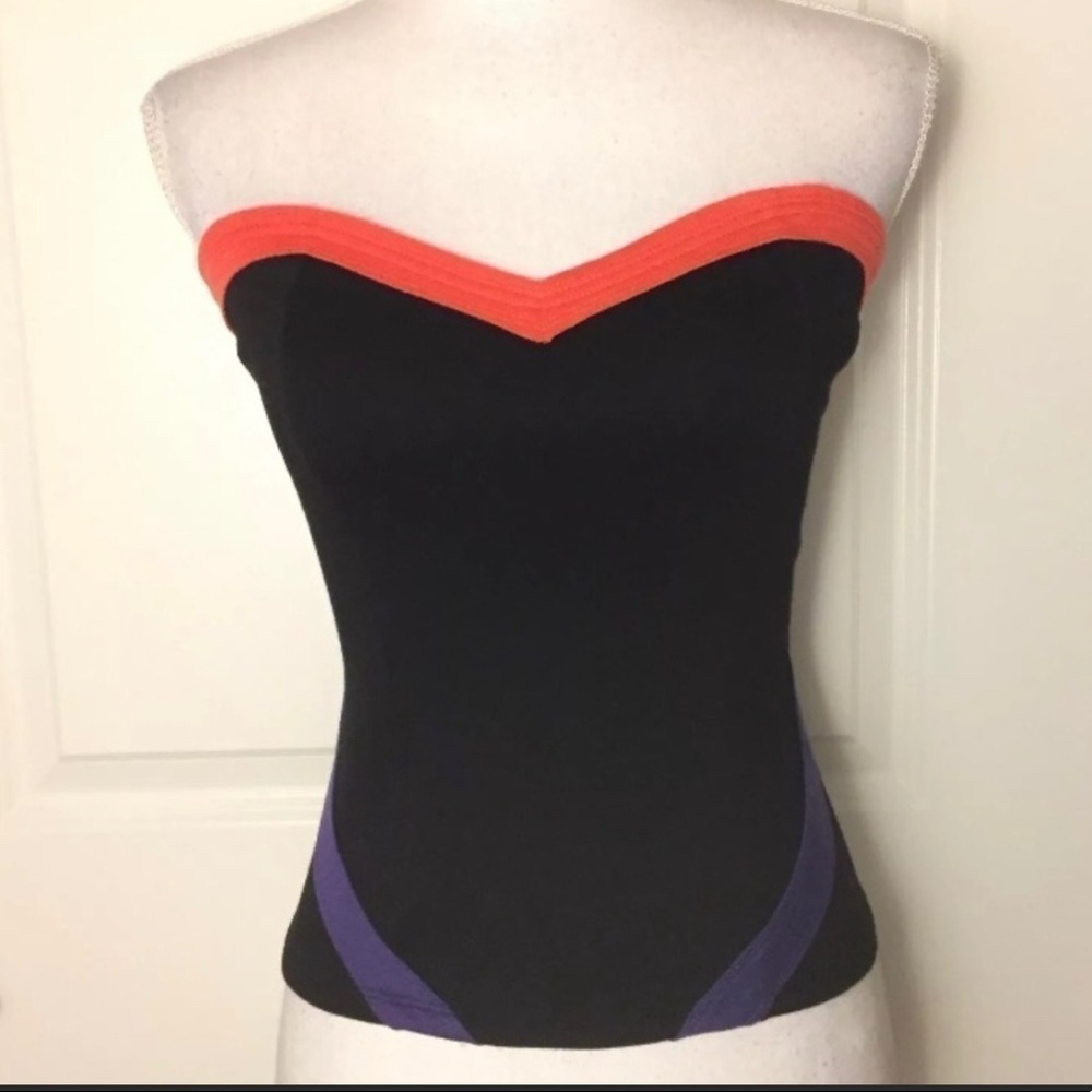 Silence + Noise Heart Shape Front Strapless Top Blouse Zipper on back​​​​​